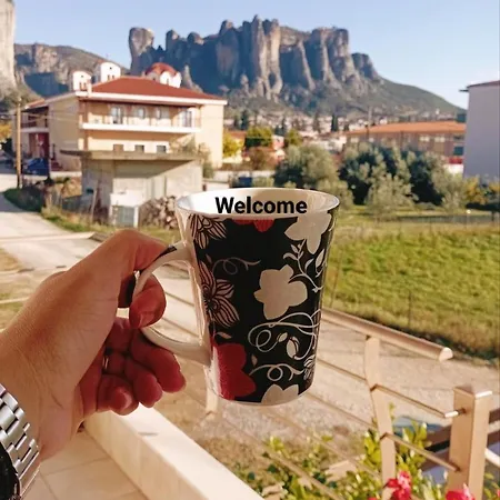 Sweet Nest Of Meteora *